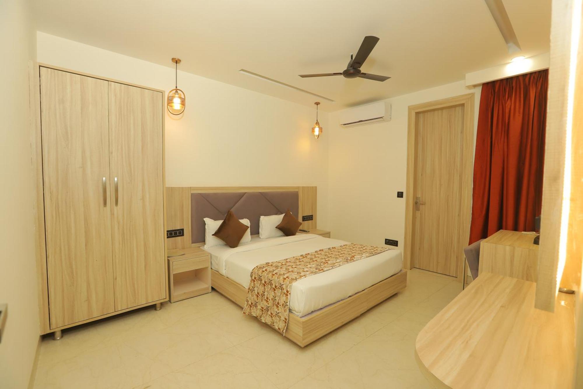 Zed - Delhi International Airport Bed & Breakfast